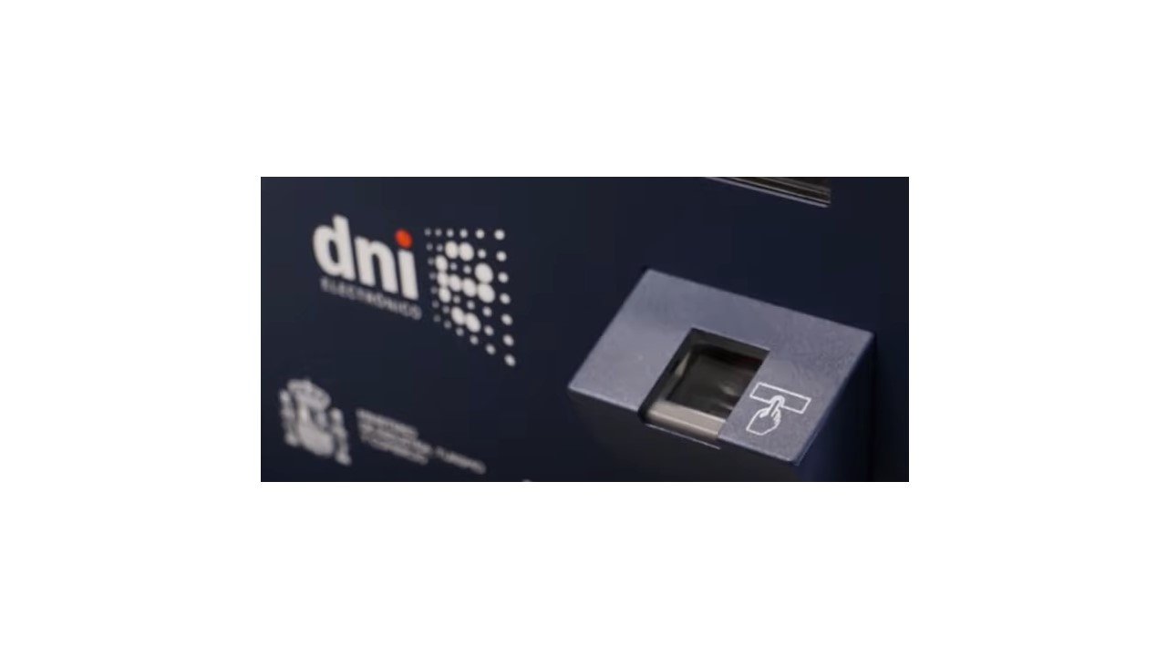 Identificación por huella digital para el DNIe.